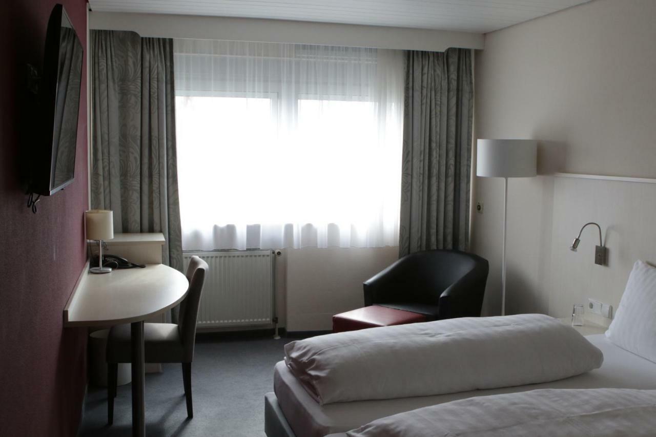 Hotel Baeren ゲルトリンゲン エクステリア 写真