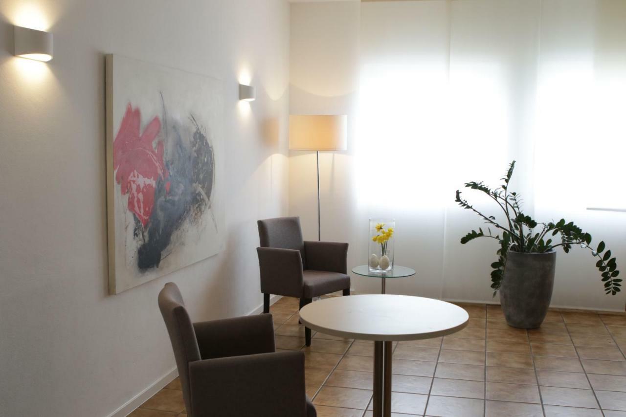 Hotel Baeren ゲルトリンゲン エクステリア 写真